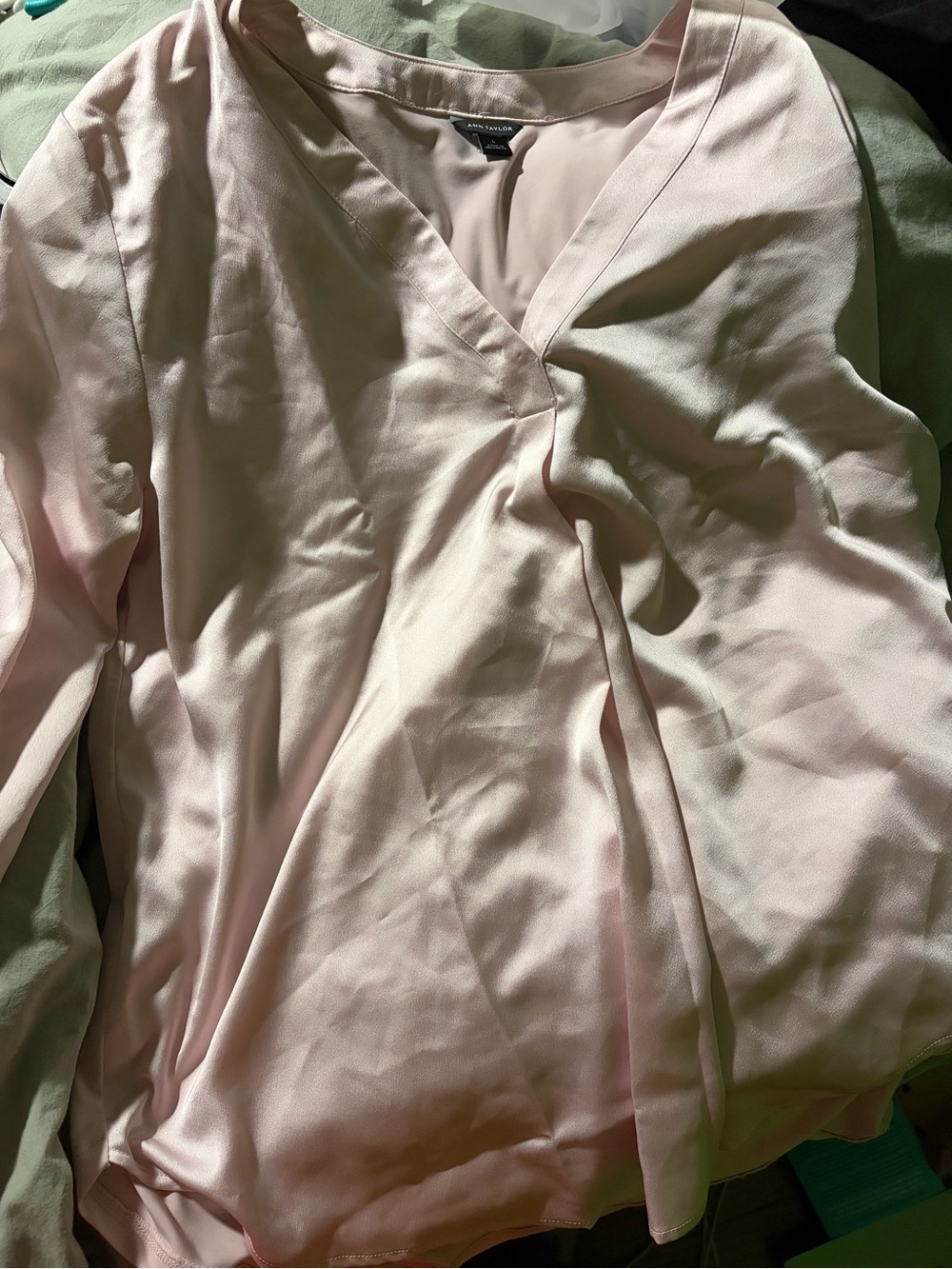 Ann Taylor Light Pink V-Neck Satin Sleep Top